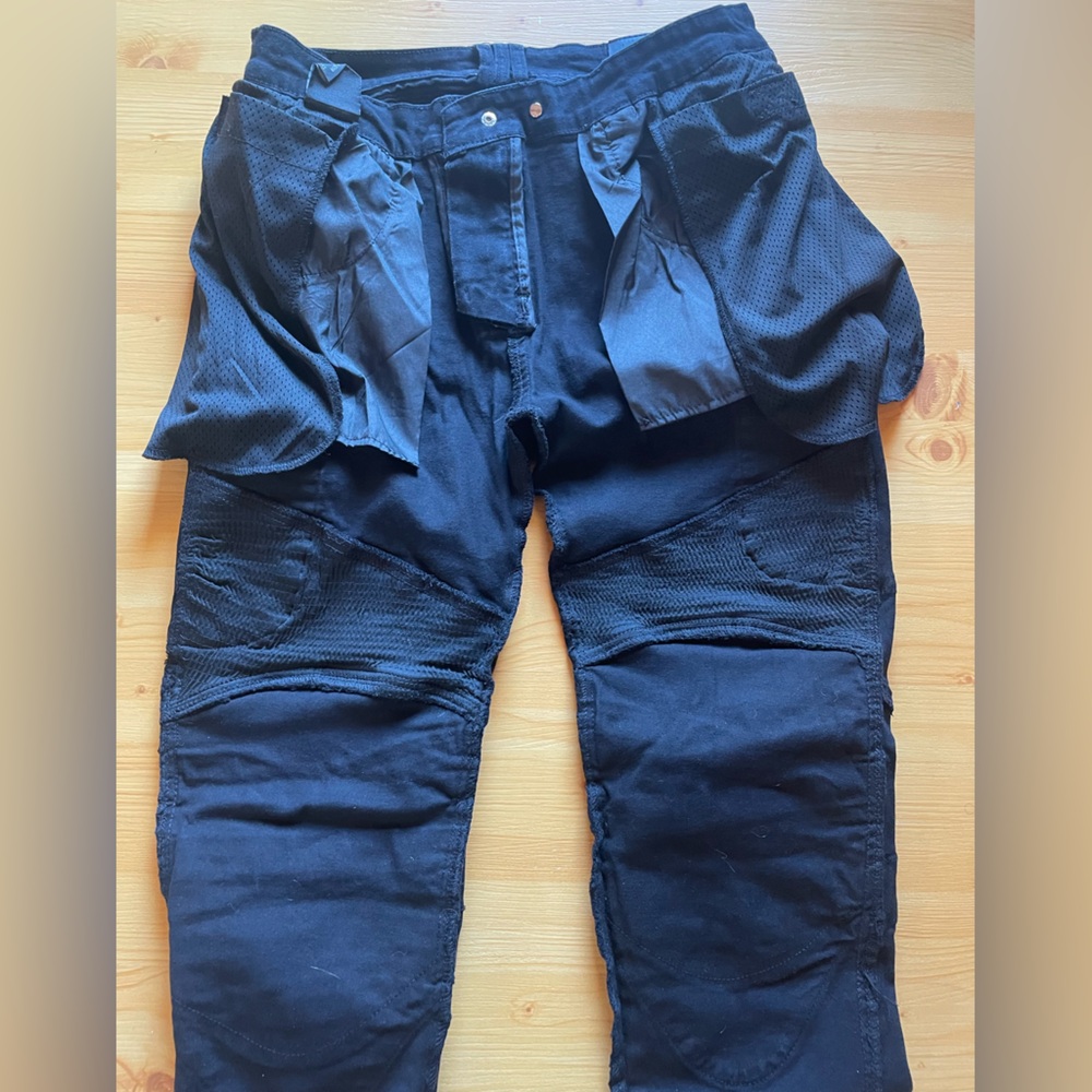 Men's Black Cargo Motorcycle Pants - Classic Utility Style - Picture 7 of 8